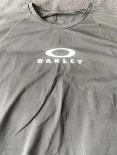 OAKLEY アンダーシャツ FOA402401 SP21