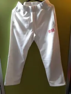 ユニクロのトレーニングパンツ
