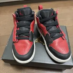 NIKE スニーカー　エアジョーダン ハイカットスニーカー レッド/ブラック