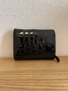 【QVC】黒 クロコダイル型押し 三つ折り財布