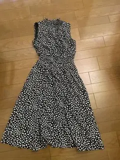 ノースリーブカットソーワンピース 黒白ドット　INGNI