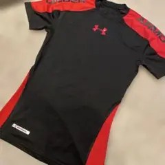 Under Armour アンダーシャツ 黒/赤