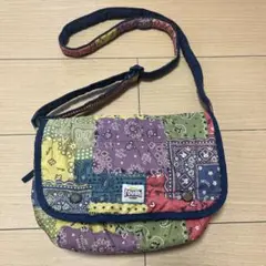 rough ラフ　ペイズリー柄ふわふわカラフルショルダーバッグ