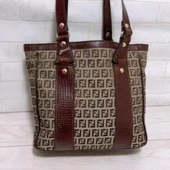 《美品》FENDI(フェンディ)トートバッグ