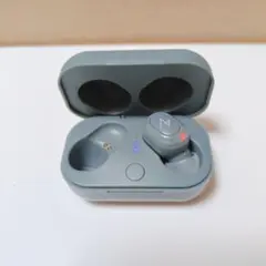 ★ジャンク品・美品★Arvo ワイヤレスイヤフォン グレー 【充電コード付】