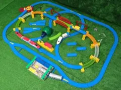プラレール レイアウト サウンド駅 駅 鉄橋 トンネル 転車台 架線柱 車両