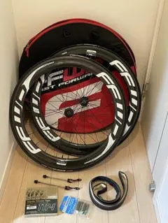 低走行　ほぼ新品タイヤ&アルテグラスプロケ付き　FFWD F4R 240s 低走行 ほぼ新品タイヤ&アルテグラスプロケ付き FFWD F4R 240s