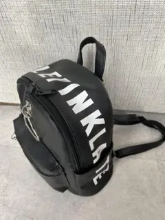 美品　ピンクラテ　リュック　ブラック