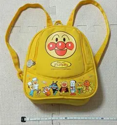 アンパンマン　リュック　黄色