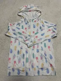 カラフル羽根模様ラッシュガード