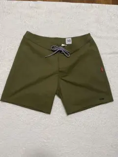 THM Standard baggies カーキ ショートパンツ 30サイズ
