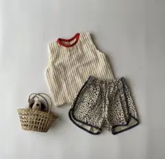 韓国こども服　ノースリーブ　アイボリー