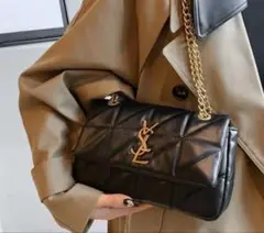 ショルダーバッグ