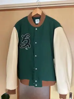 ZARA スタジャン L グリーン/ベージュ
