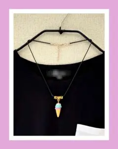 Item thumbnail for item c7604fa9-d019-4093-a80f-7e18ecc84a8b