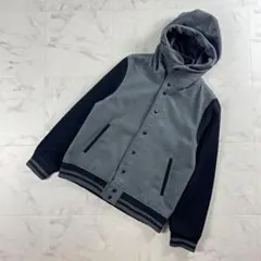 ダブルフォーカス フード付スタジャン グレー ブラック サイズL*XC758