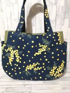 ミモザ(ネイビー地)【チューリップバッグ(肩がけ)】ハンドメイド