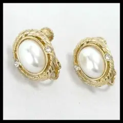 Item thumbnail for item c94c26b3-e154-4eb1-8f6a-7a0584a13597