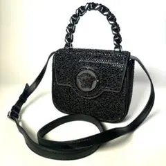 Item thumbnail for item b1a5185f-47f5-4614-9de2-0ffb3723cc0a