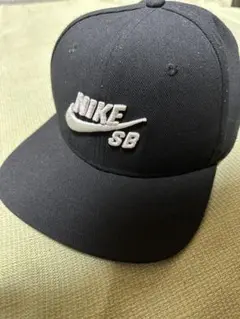 NIKE SB ブラックキャップ