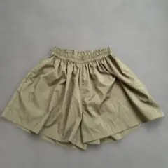【値下げ不可】西松屋　グリーン　ショートパンツ　130