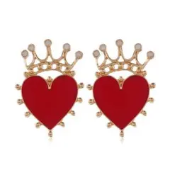 王冠レッドハートピアス