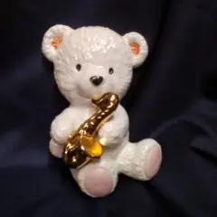 瀬戸焼き 磁器 クマさんの壁掛け サックス(白地)