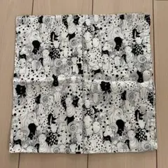 フェリシモ HANAMUGURI 動物プリントフリークロス