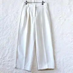 バナナリパブリック　プリーツワイドパンツ　ホワイト　上品　清楚　セレモニー