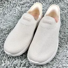 美品 スケッチャーズ スリップインズ 花柄オフホワイトアイボリー　スリッポン