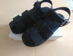 レディース　黒サンダル