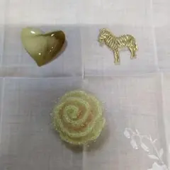 昭和ブロ−チ3点