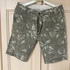 ハーフパンツ