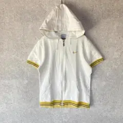 【NIKE】ナイキ（L）半袖ジップアップパーカー＊刺繍ロゴ＊伸縮性＊フード＊白