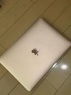 MacBook Air ゴールド