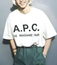 DIFICE【A.P.C. 】別注 オーバーサイズ ロゴプリント Tシャツ