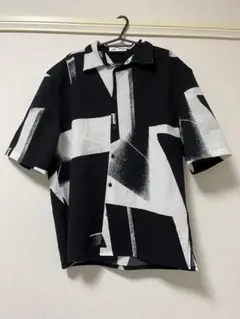 ZARA 柄シャツ