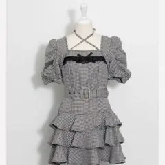 pium ティアードフリルミニワンピース