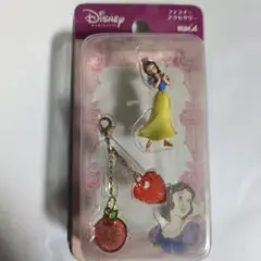 disney princess 白雪姫 とハートとリンゴのチャーム