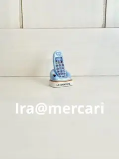 コードレス電話のフェーブ　陶器　フェーヴ　フランス製　インテリア　ミニチュア