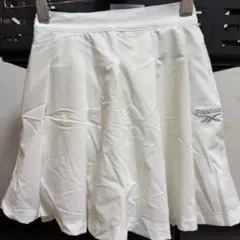 【Reebok×petit main】未使用品 ホワイト スカート 110 美品