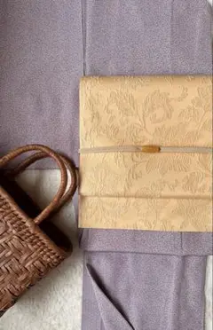 染色作家　日本工芸会正会員　中儀延作　小花紋様　小紋　三越