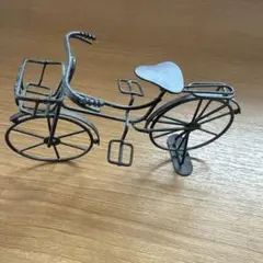 金属製自転車型置物
