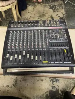 ヤマハ ミキサー EMX3000