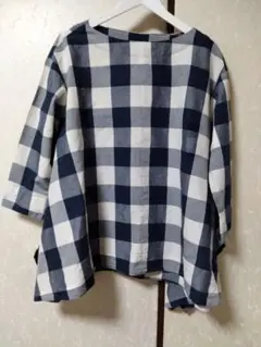 yuniのチェックトップス
