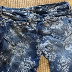 花柄スキニーデニム　76センチ