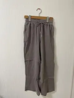 ワイドスウェットパンツ