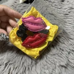 loulou ミニリップ　シュシュ