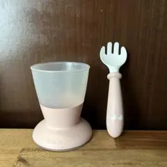 未使用 BABYBJÖRN 計量カップ 100ml 目盛り付き
