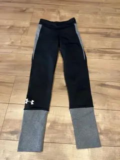 ⭐︎さち⭐︎様Under Armour アンダーアーマー レギンス YMD